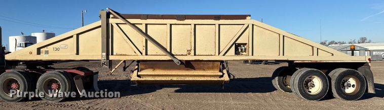 image for item EP2836 1990 Ranch Mfg bottom dump trailer