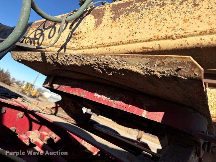 image for item EP2836 1990 Ranch Mfg bottom dump trailer