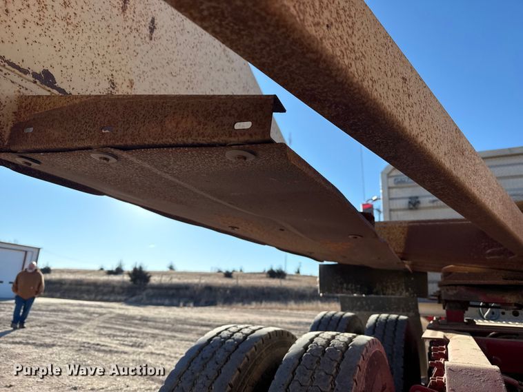 image for item EP2836 1990 Ranch Mfg bottom dump trailer