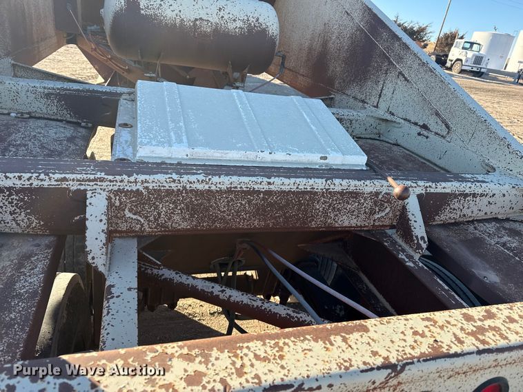 image for item EP2836 1990 Ranch Mfg bottom dump trailer