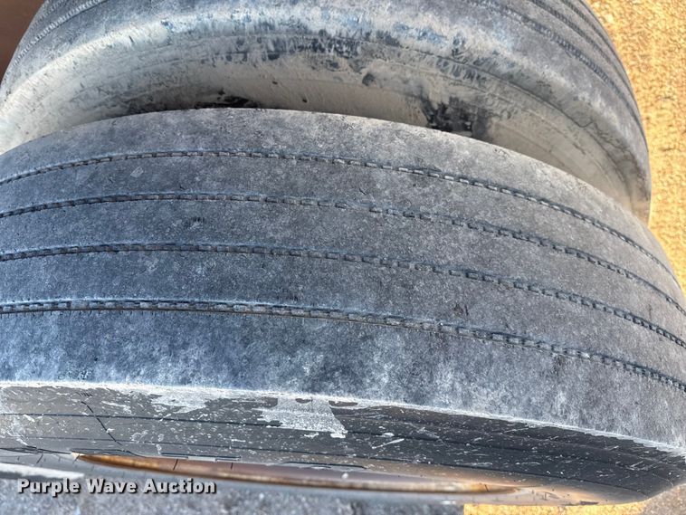 image for item EP2836 1990 Ranch Mfg bottom dump trailer