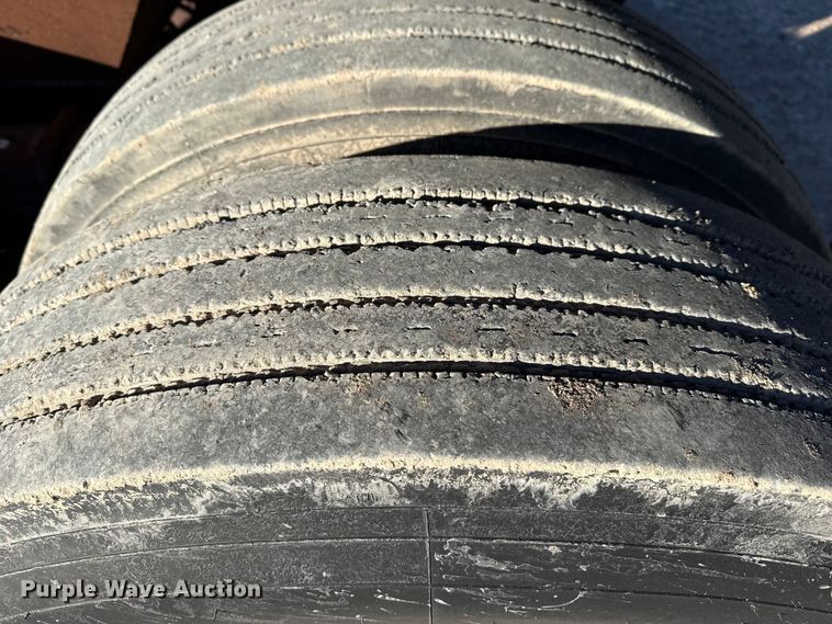 image for item EP2836 1990 Ranch Mfg bottom dump trailer