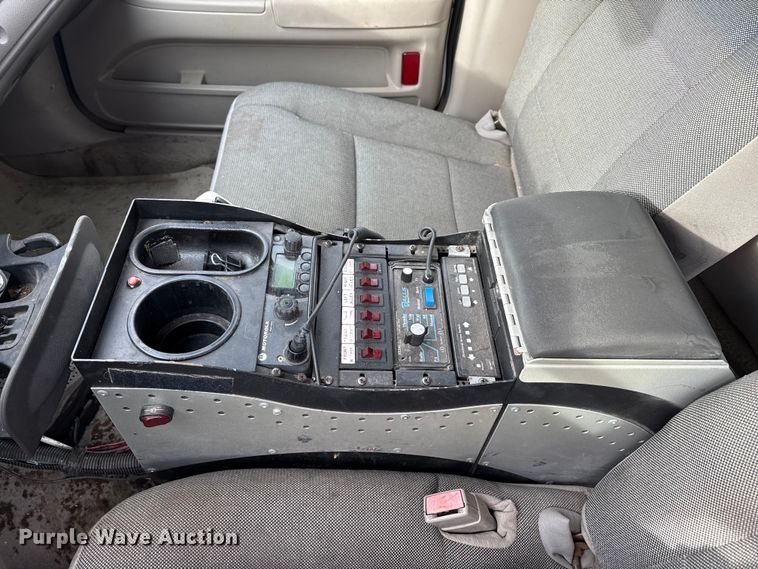 image for item EP2847 2008 Ford Crown Victoria Police Interceptor 