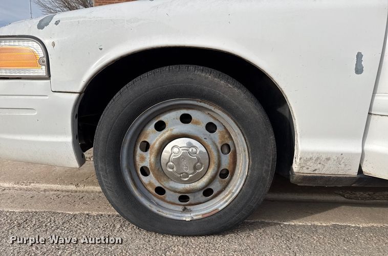 image for item EP2847 2008 Ford Crown Victoria Police Interceptor 