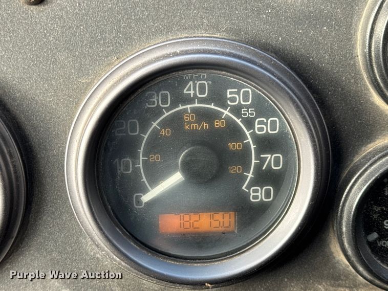 image for item ER0383 2005 Crane Carrier Company refuse truck