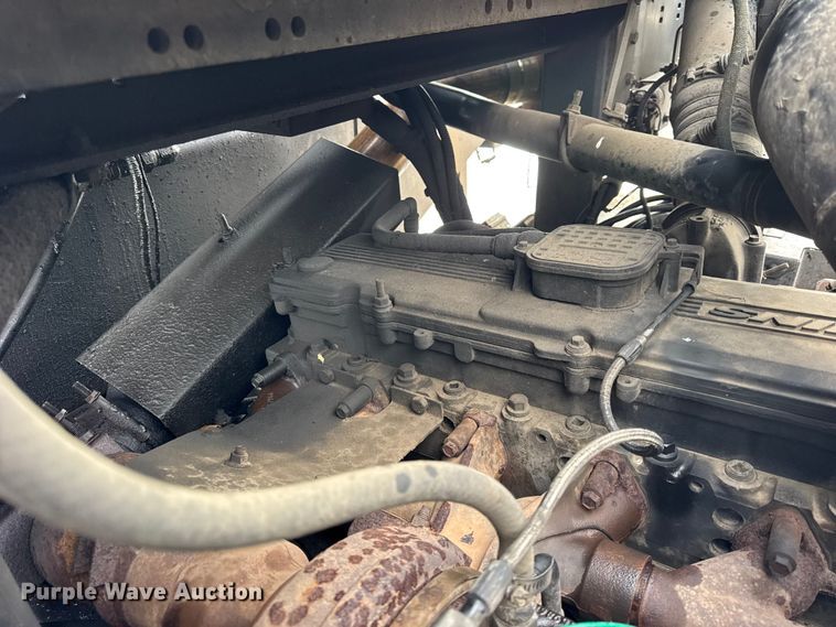 image for item ER0383 2005 Crane Carrier Company refuse truck