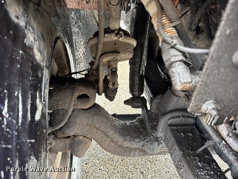 image for item ER0383 2005 Crane Carrier Company refuse truck