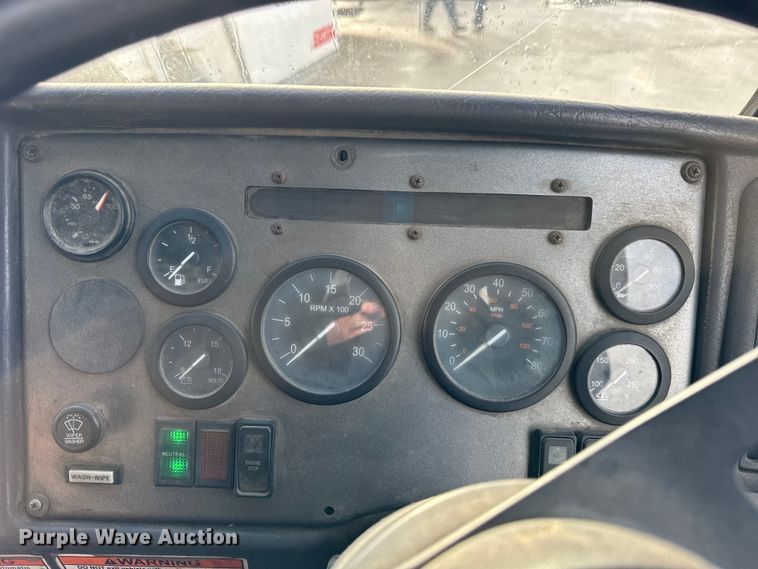 image for item ER0384 2007 Crane Carrier Company refuse truck