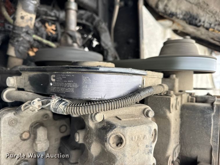 image for item ER0384 2007 Crane Carrier Company refuse truck