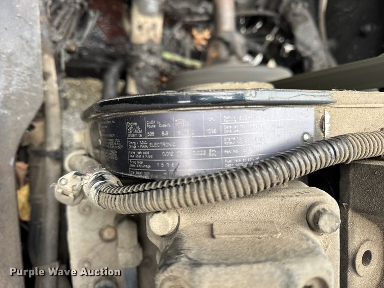 image for item ER0384 2007 Crane Carrier Company refuse truck