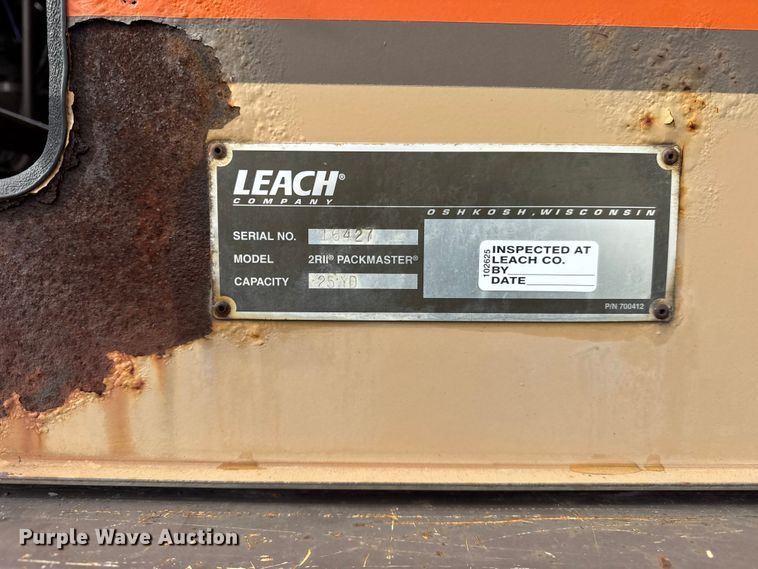 image for item ER0386 2001 Crane Carrier Company refuse truck