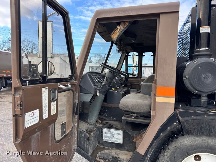 image for item ER0386 2001 Crane Carrier Company refuse truck