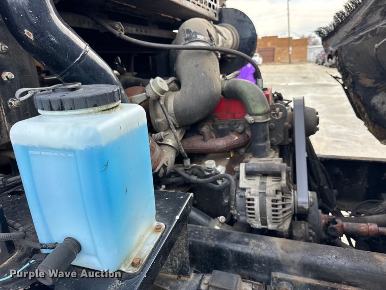 image for item ER0386 2001 Crane Carrier Company refuse truck