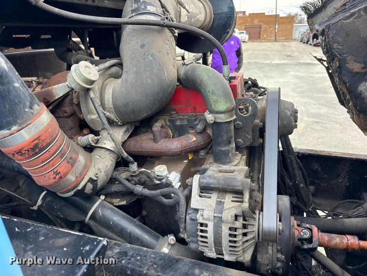 image for item ER0386 2001 Crane Carrier Company refuse truck