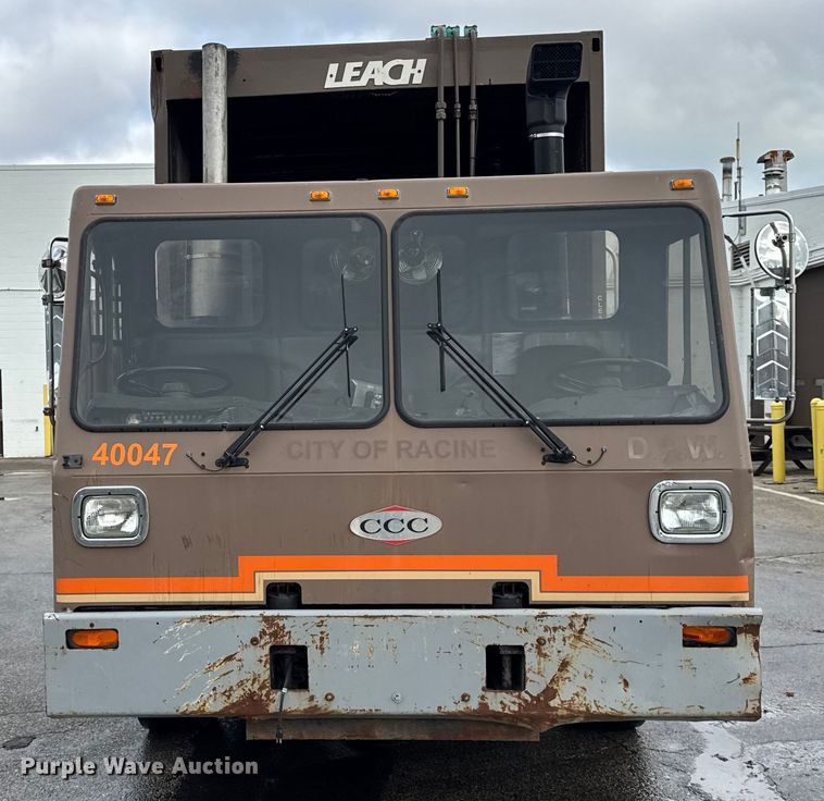 image for item ER0387 2001 Crane Carrier Company refuse truck