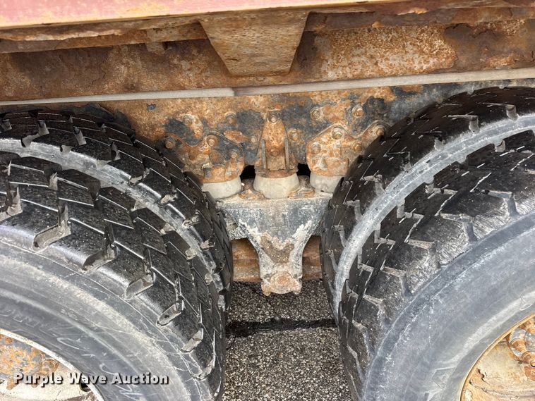 image for item ER0387 2001 Crane Carrier Company refuse truck