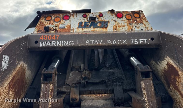 image for item ER0387 2001 Crane Carrier Company refuse truck