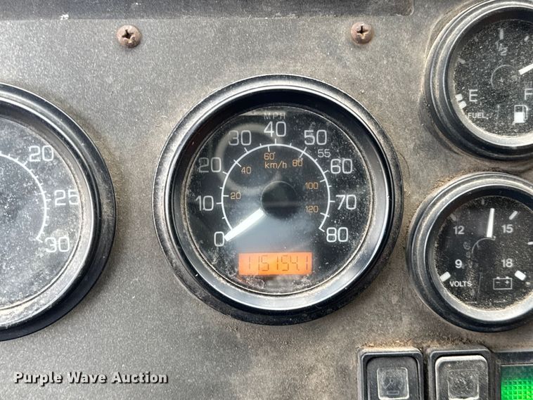 image for item ER0387 2001 Crane Carrier Company refuse truck