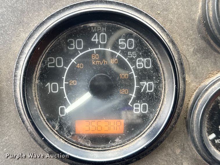 image for item ER0387 2001 Crane Carrier Company refuse truck