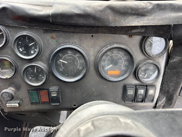 image for item ER0387 2001 Crane Carrier Company refuse truck