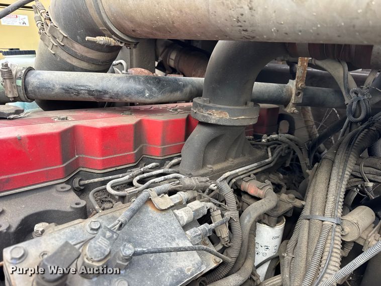 image for item ER0387 2001 Crane Carrier Company refuse truck