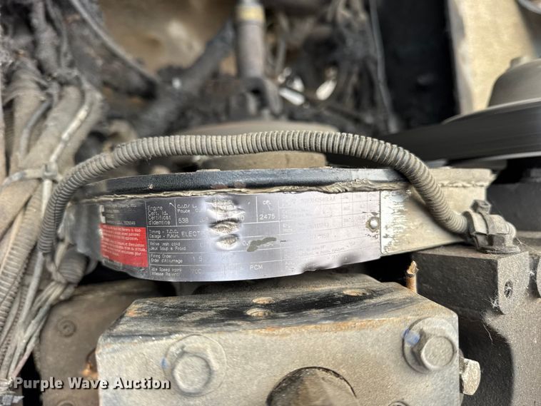 image for item ER0387 2001 Crane Carrier Company refuse truck