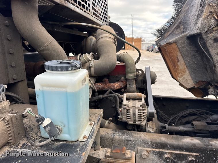 image for item ER0387 2001 Crane Carrier Company refuse truck