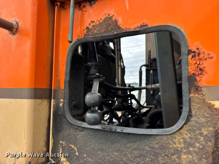 image for item ER0388 2007 Crane Carrier Company refuse truck