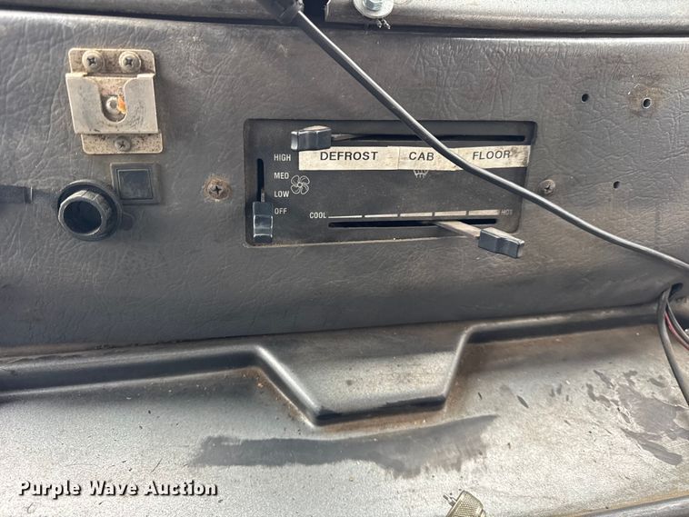 image for item ER0388 2007 Crane Carrier Company refuse truck