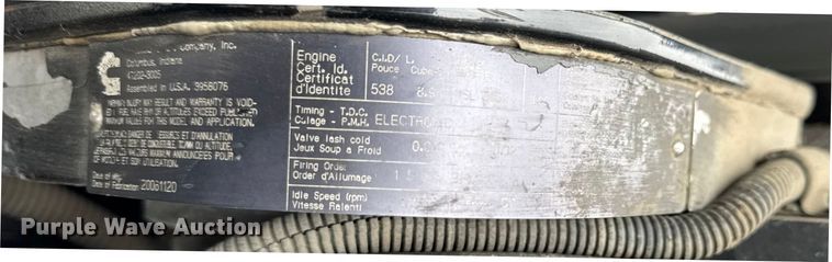 image for item ER0388 2007 Crane Carrier Company refuse truck