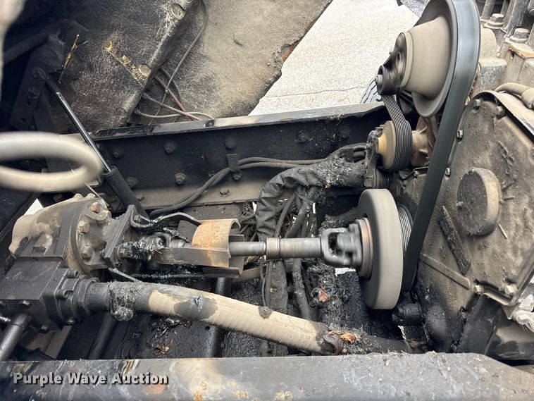 image for item ER0388 2007 Crane Carrier Company refuse truck