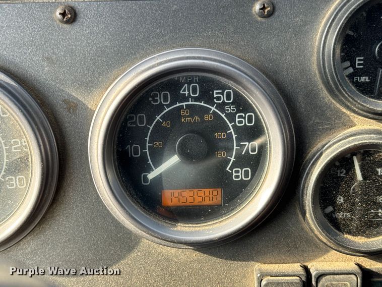 image for item ER0389 2005 Crane Carrier Company refuse truck