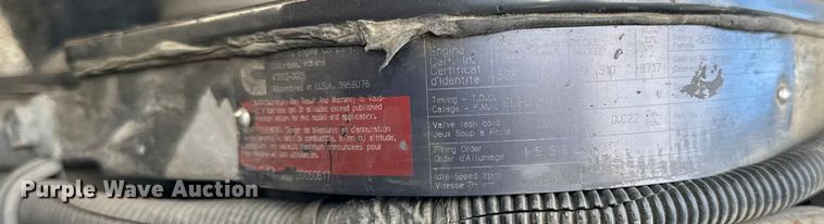 image for item ER0389 2005 Crane Carrier Company refuse truck