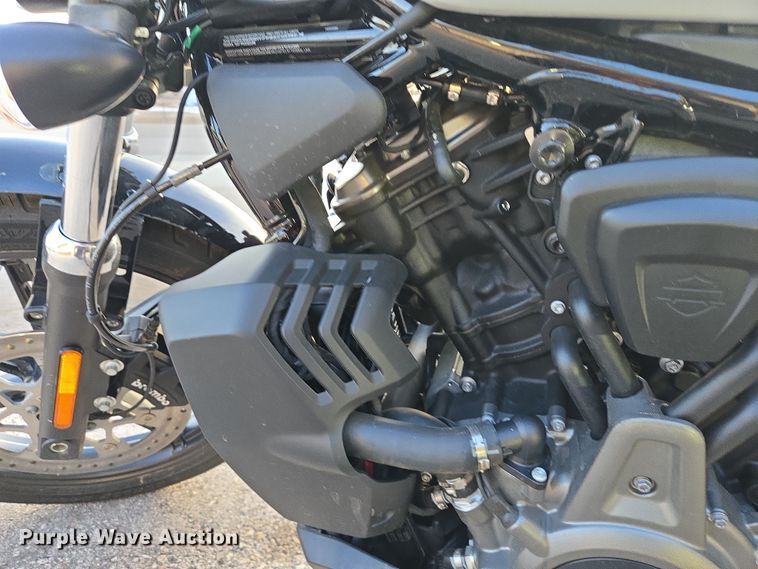 image for item ES2673 2024 Harley-Davidson Nightster motorcycle