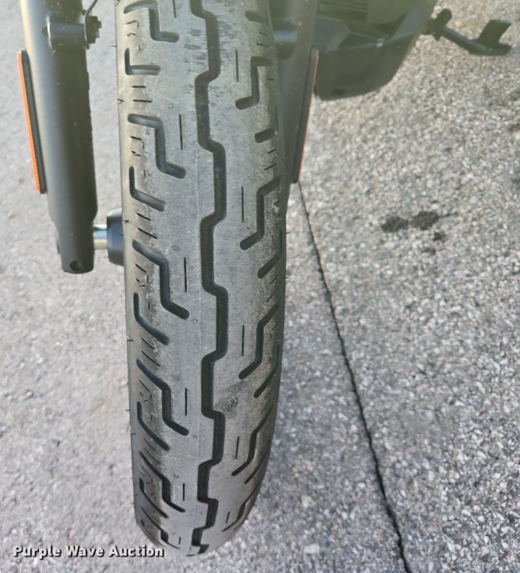 image for item ES2673 2024 Harley-Davidson Nightster motorcycle