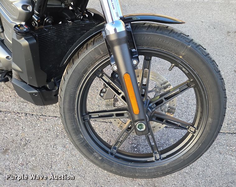 image for item ES2673 2024 Harley-Davidson Nightster motorcycle