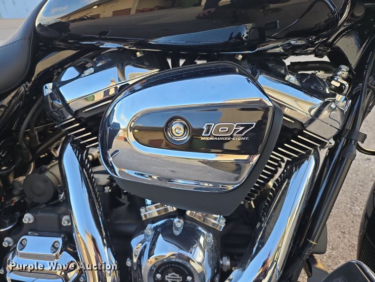 image for item ES2674 2023 Harley-Davidson Road Glide motorcycle