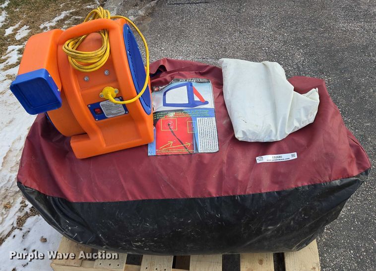 image for item ES2680 Inflatable Fusion Inflatable Movie Screen 