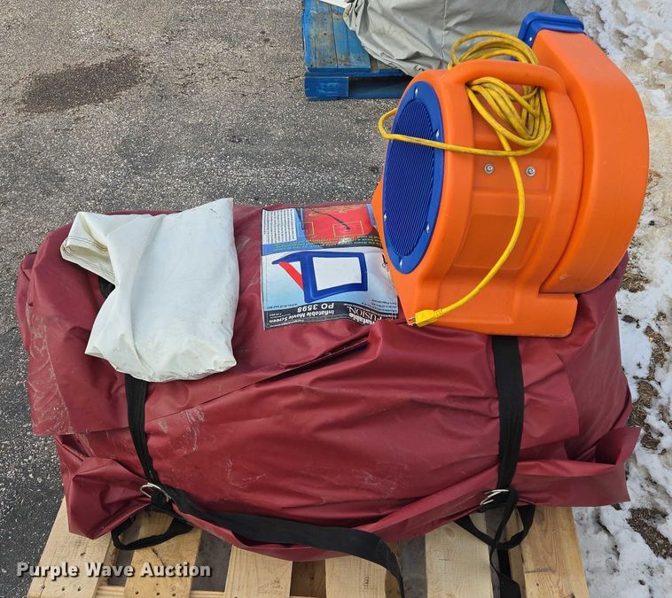 image for item ES2680 Inflatable Fusion Inflatable Movie Screen 