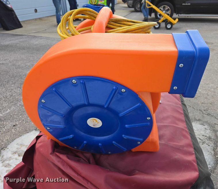 image for item ES2680 Inflatable Fusion Inflatable Movie Screen 