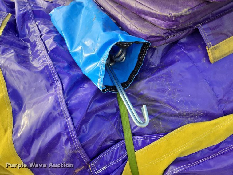 image for item ES2685 Inflatable obstacle course