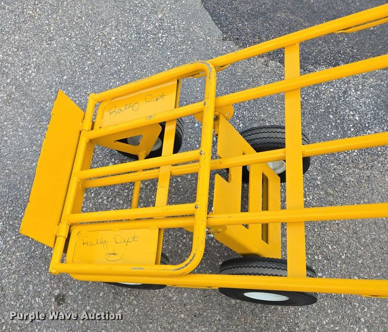 image for item ES2689 Wheel cart
