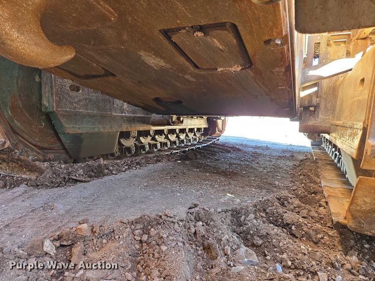 image for item ES2693 2003 Dressta TD-25HLA dozer