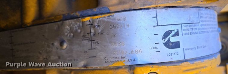 image for item ES2693 2003 Dressta TD-25HLA dozer