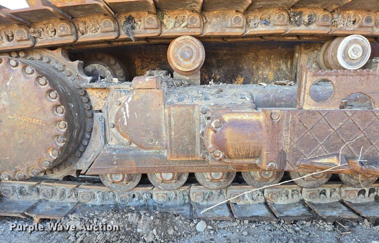 image for item ES2693 2003 Dressta TD-25HLA dozer