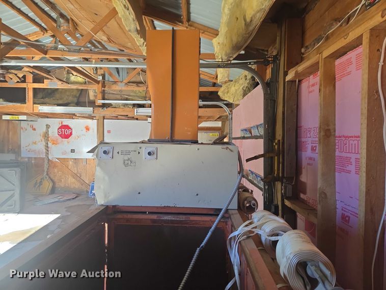 image for item ES2694 Orwak 8020 Baler cardboard baler