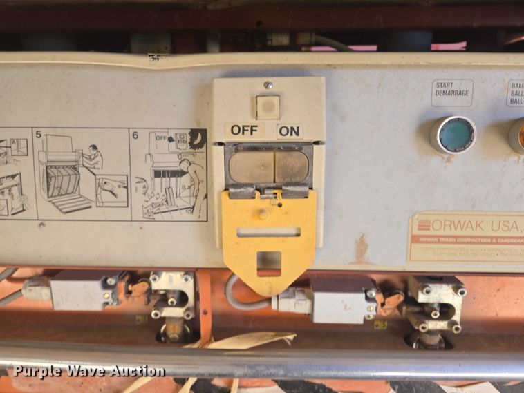 image for item ES2694 Orwak 8020 Baler cardboard baler