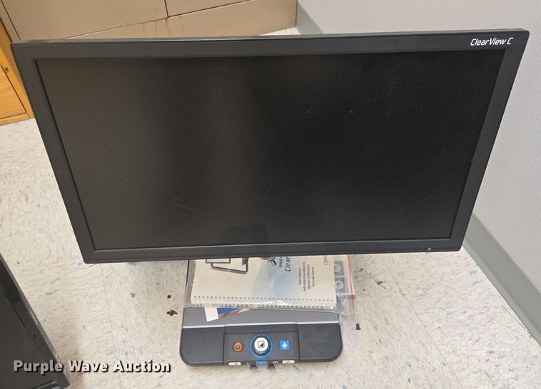 image for item ES2704 Assorted electronics