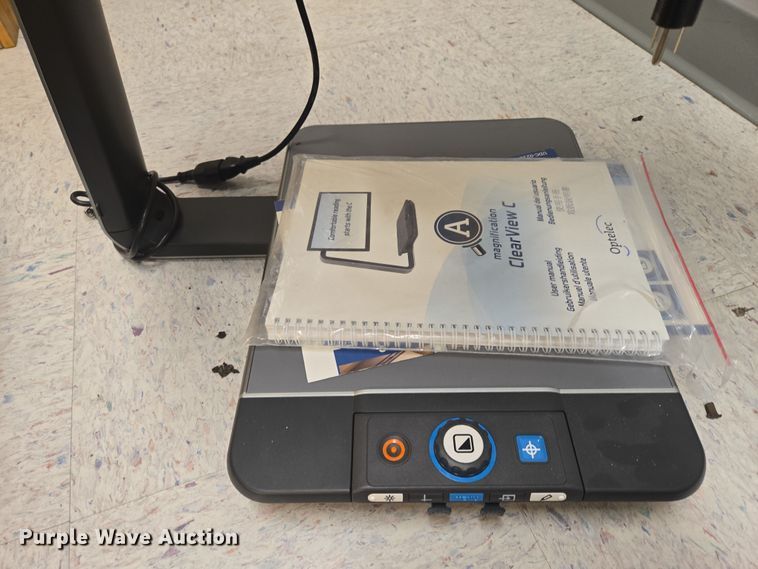 image for item ES2704 Assorted electronics