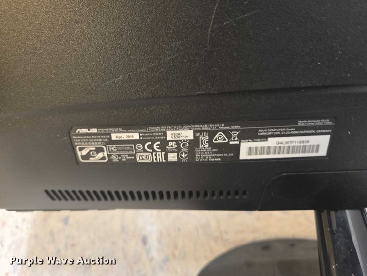 image for item ES2704 Assorted electronics